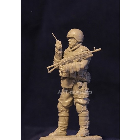 1/35 Commander of Donetsk Militia 2014 (1 figure)