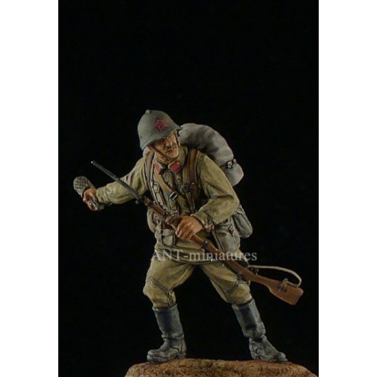 1/35 Soviet Soldier 1939-1941 No.2 (1 figure)