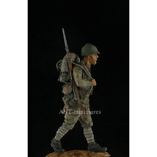 1/35 Soviet Soldier 1939-1941 No.3 (1 figure)