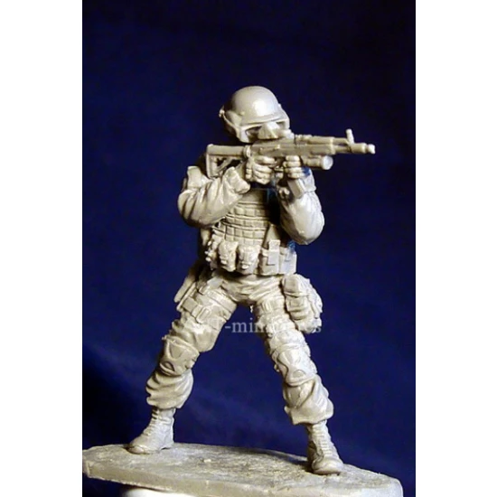1/35 Russian Spetsnaz FSB Officer No.8 (1 figure)