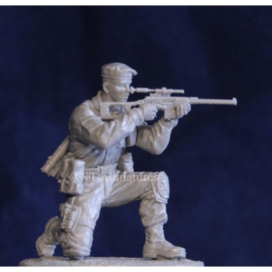 1/35 Russian MIA Special Force with VSS Vintorez No.2 (1 figure)