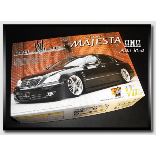 Aoshima Models 1/24 Toyota Vlene Existence Premium 18 Crown Majesta ...