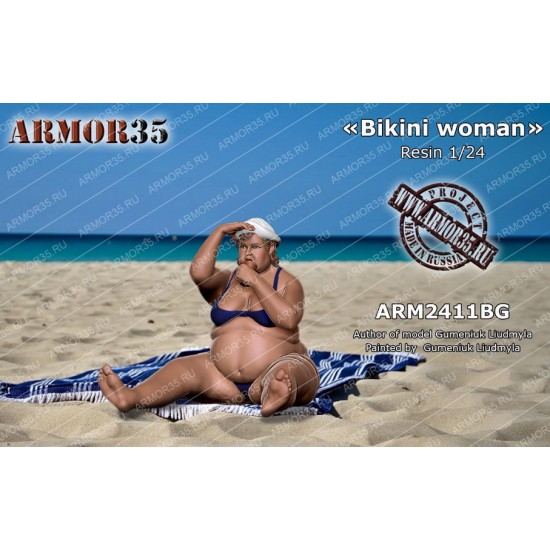 1/24 Beach - Bikini Woman