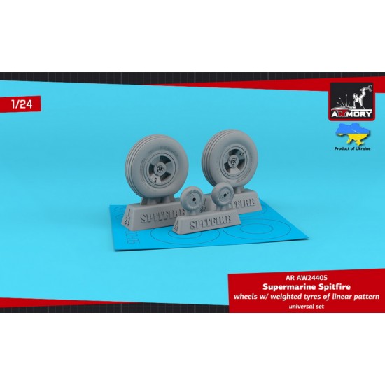 1/24 Supermarine Spitfire Wheels w/Weighted Tyres of Linear Pattern & 3-Spoke Hubs