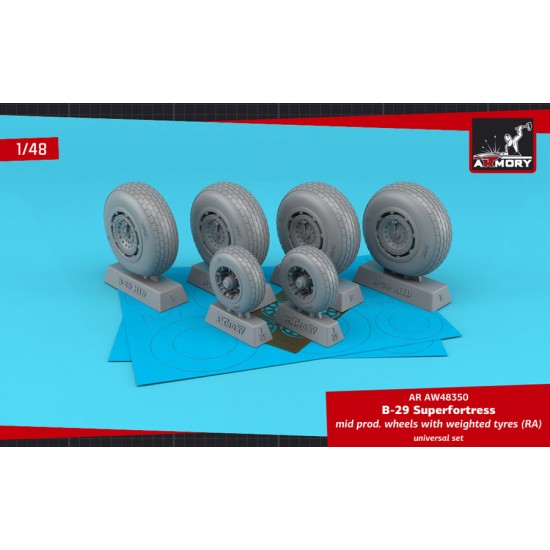 1/48 B-29 Superfortress Mid Wheels w/Weighted Tyres (Ra) & Pe Hubcaps