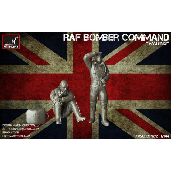 1/72 WWII RAF Crewmen In High Altitude Outfit - "Waiting..." (2 figures)