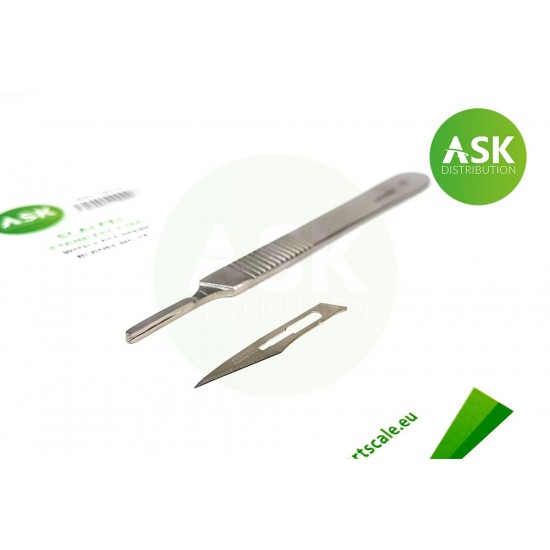 Scalpel Stainless Steel with 3 Spare Blades no.11