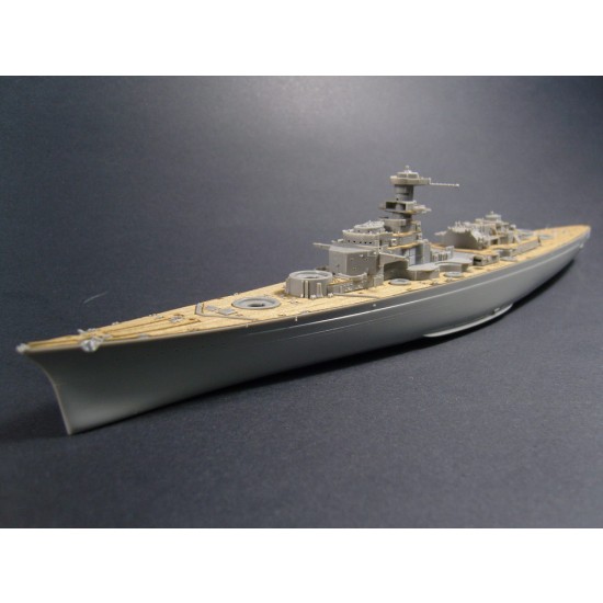 1/700 DKM Bismarck Wooden Deck for Revell kit #05098