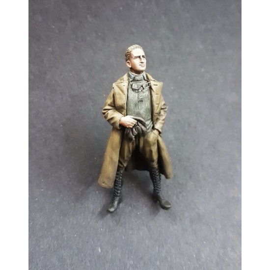1/32 Ltn. Werner Voss w/Etched Goggle & Medal Set