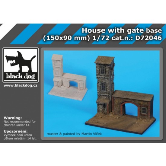 1/72 House with Gate Base (150 x 90mm)