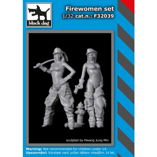 1/32 Firewoman Set (2 figures)