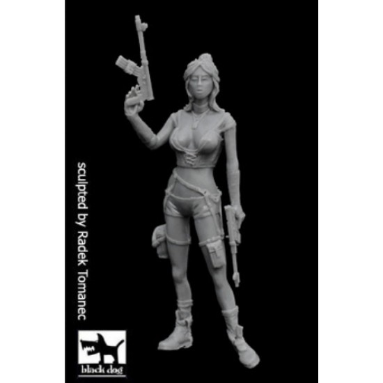1/35 Post Apocalyptic Woman No.2 (1 figure)