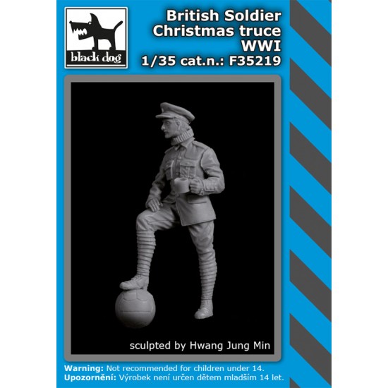 1/35 WWI British Soldier Christmas Truce
