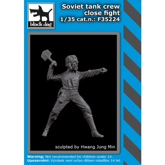 1/35 Soviet Tank Crew Close Fight