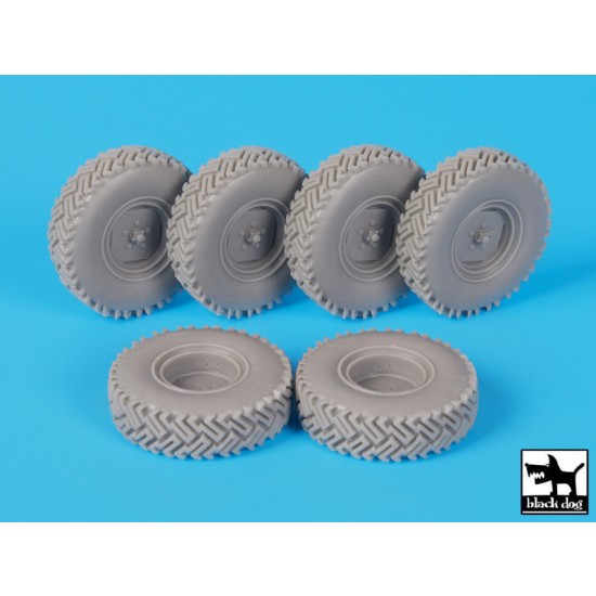 1/35 Australian Land Rover Wheels Set (6 Wheels)