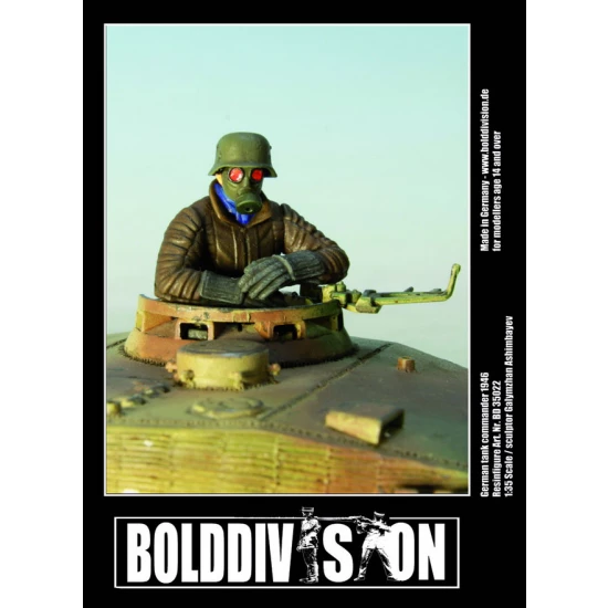 1/35 German Tank Commander 1946