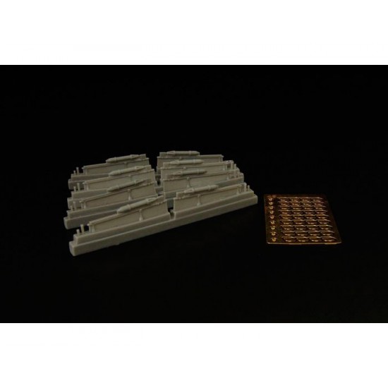 1/48 Soviet Airborne Rs82 Rockets