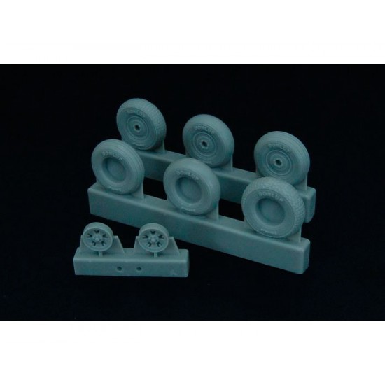 1/48 Spitfire 5 Spoke Wheels Set (3 types of tyres)