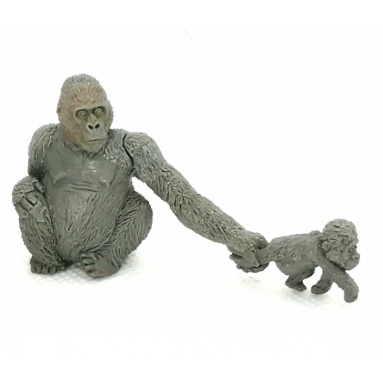 1/35, 54mm Scale Gorilla Female w/Cub