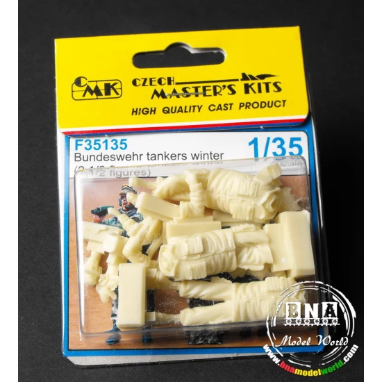 1/35 German Bundeswehr Tankers Winter (2 & half resin figures)