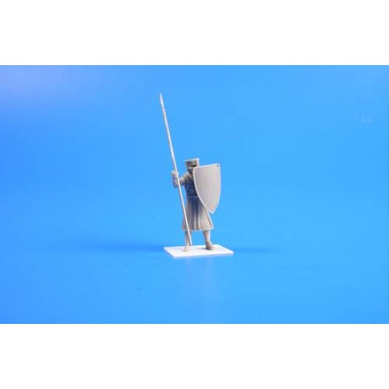 1/48 Knight with spear