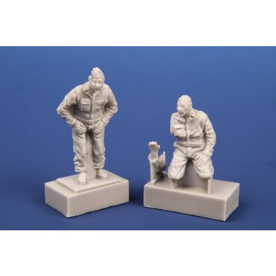 1/72 German Heinkel He 162A Mechanics (2pcs)