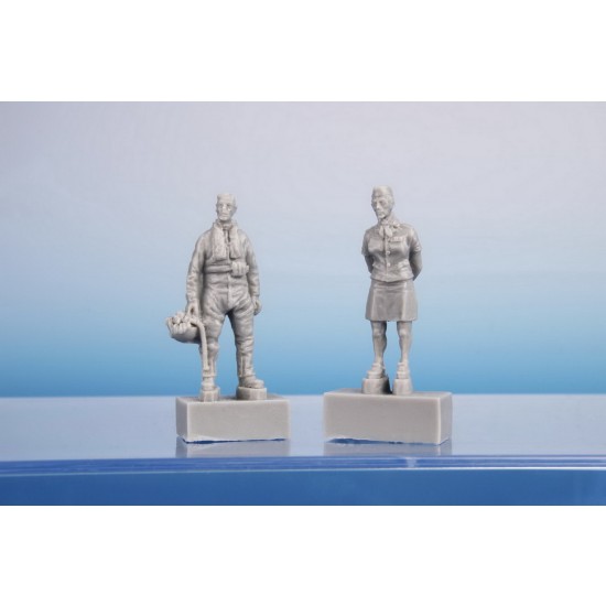 1/72 IAF Mirage IIICJ Pilot & Female Ground Crew