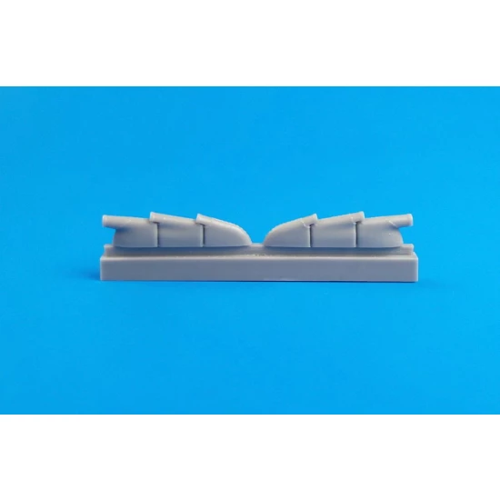 1/48 Hurricane Mk.I Exhausts (triple ejector type) for Airfix kits