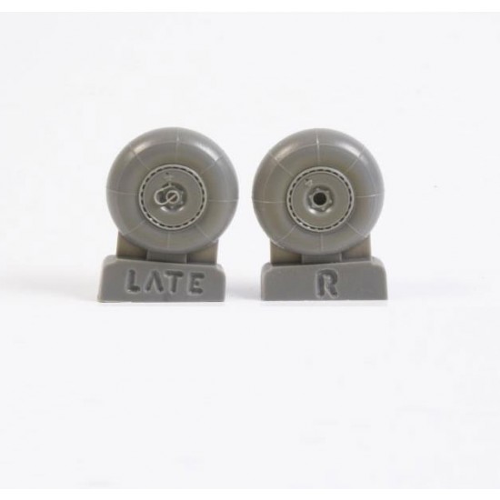 1/48 Junkers Ju-88A-4 and Later/C-6/G Late Main and Tail Wheels for Revell kits
