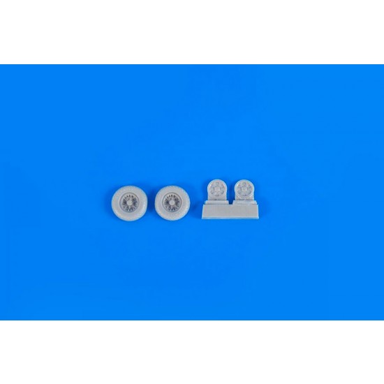 1/72 P-47D/M Thunderbolt - Wheels (Diamond Tread Pattern) set for any P47D/M