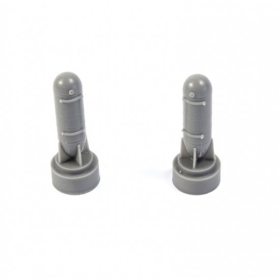 1/72 WWII IJAAF Fighter Aircraft External Fuel Tanks (2pcs)