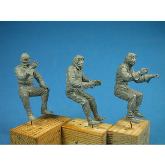 1/32 German Gotha Bomber 2nd Crew Action Stations