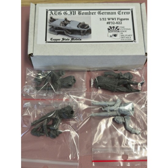 1/32 Aeg G.IV Bomber German Crew (4 figures)