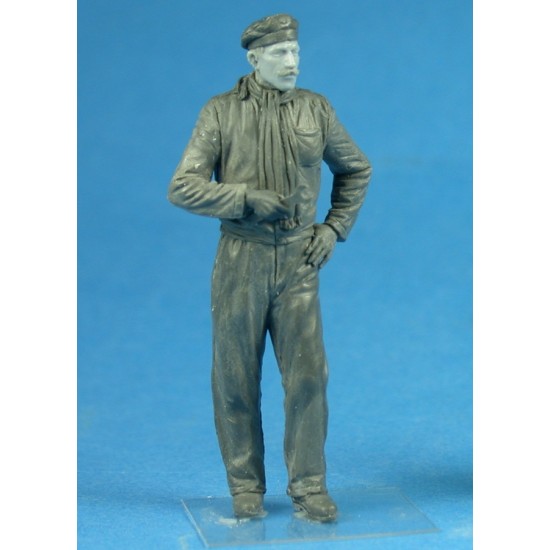 1/32 German Naval Mechanic With Wrench Standing Figure