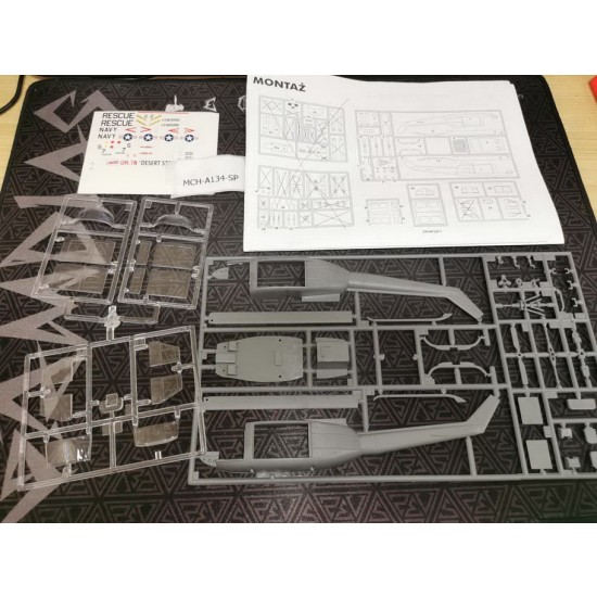 Spare Parts for 1/72 Bell UH-1N Desert Storm (parts missing, no box)