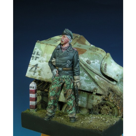 1/35 WWII Eastern Front SS Veteran #1