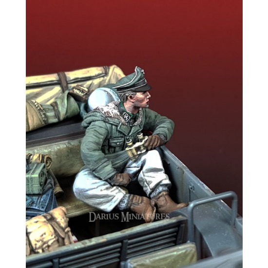 1/35 German WSS Officer 