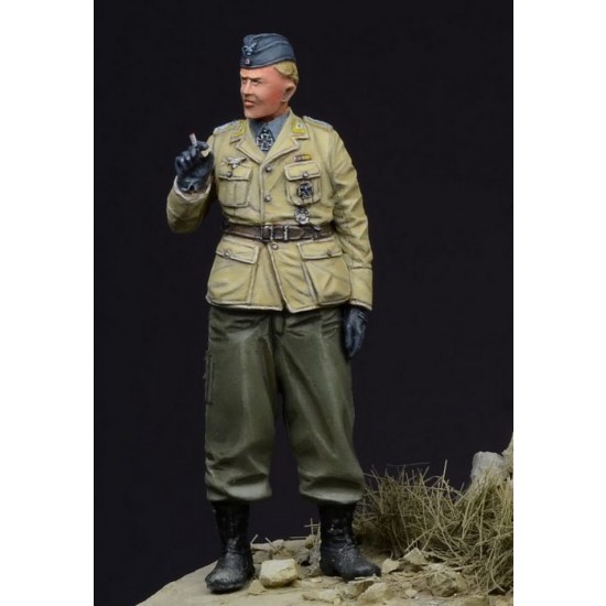 1/35 German Fallschirmjager Officer, Crete 1941 (1 figure)