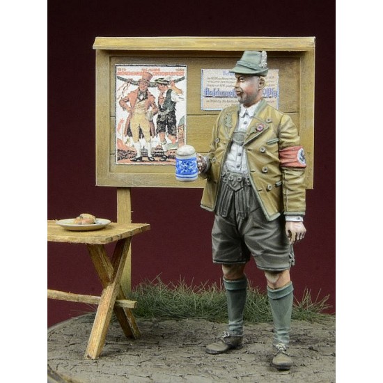 1/35 NSDAP Member in Oktoberfest, Munich 1935 (1 Figure)