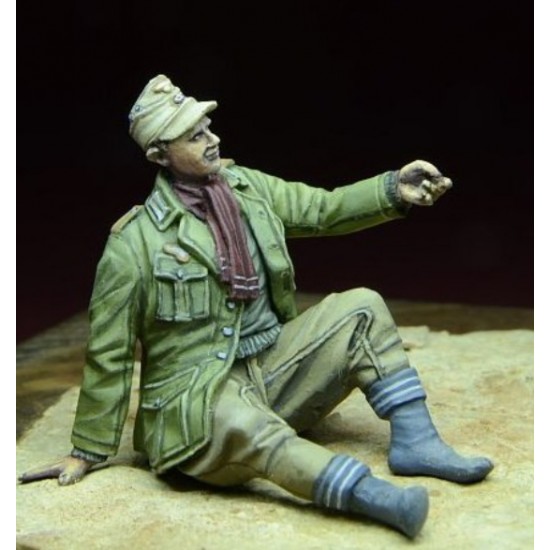 1/35 Afrikakorps POW in North Africa 1941-1943 (1 Figure)