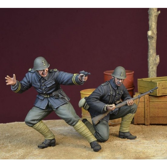 1/35 WWII Dutch Army Black Devils in Action 1940 (2 figures)