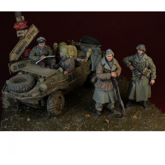 1/35 WWII Waffen SS Soldiers Set, Ardennes 1944 (4 figures)