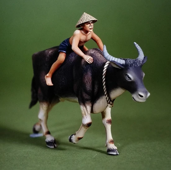 1/35 (54mm) Water Buffalo and Boy
