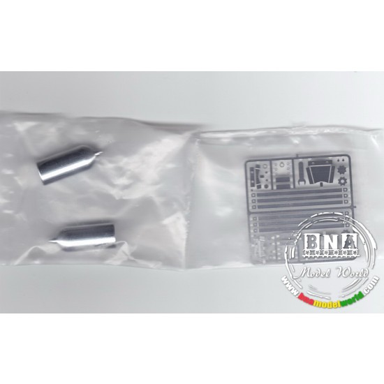 1/24 Nitrous Bottles (2pcs)