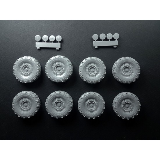 1/35 VBCI  Infantry Fighting Vehicle Wheels Set
