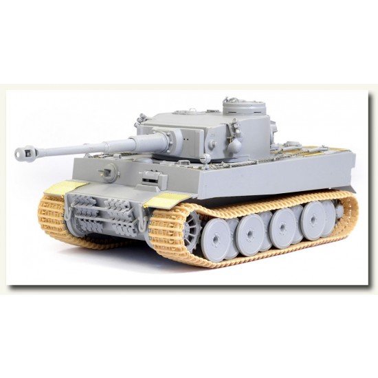 1/35 Tiger I (Initial Production) sPzAbt.502 Leningrad Region 1942/3 [Smart Kit]