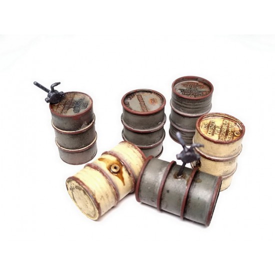 1/35 WWII German Oil Drums