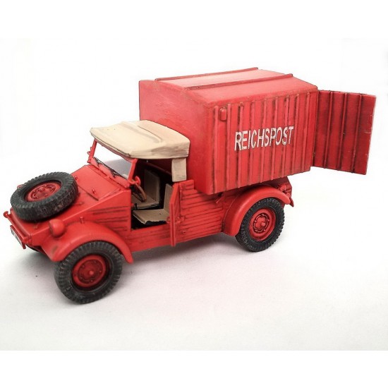 1/35 Kubelwagen ReichsPost / Ambulance Type 82