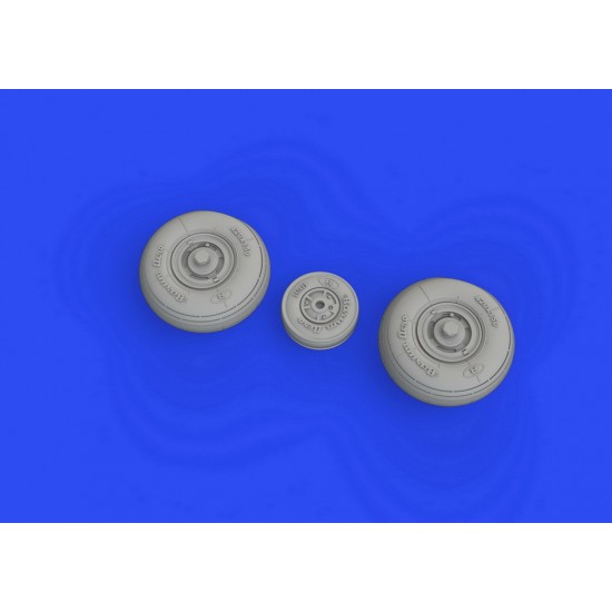 1/48 Zlin Z-326/526 Wheels for Eduard kits