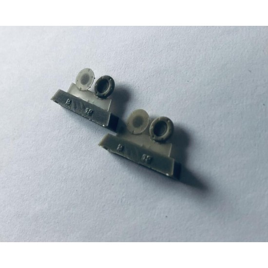 1/35 Ventilator Covers w/Screw Heads for Pz.III G-N, Pz. Iv A-G (for 2 vehicles)
